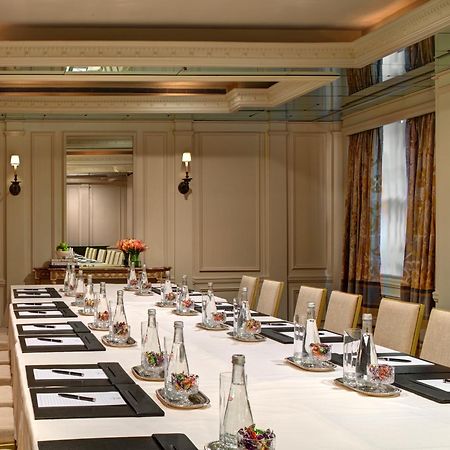 The Carlyle, A Rosewood Hotel New York Dış mekan fotoğraf