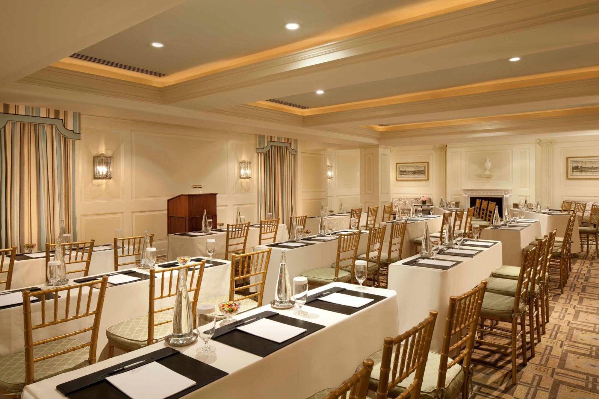 The Carlyle, A Rosewood Hotel New York Dış mekan fotoğraf