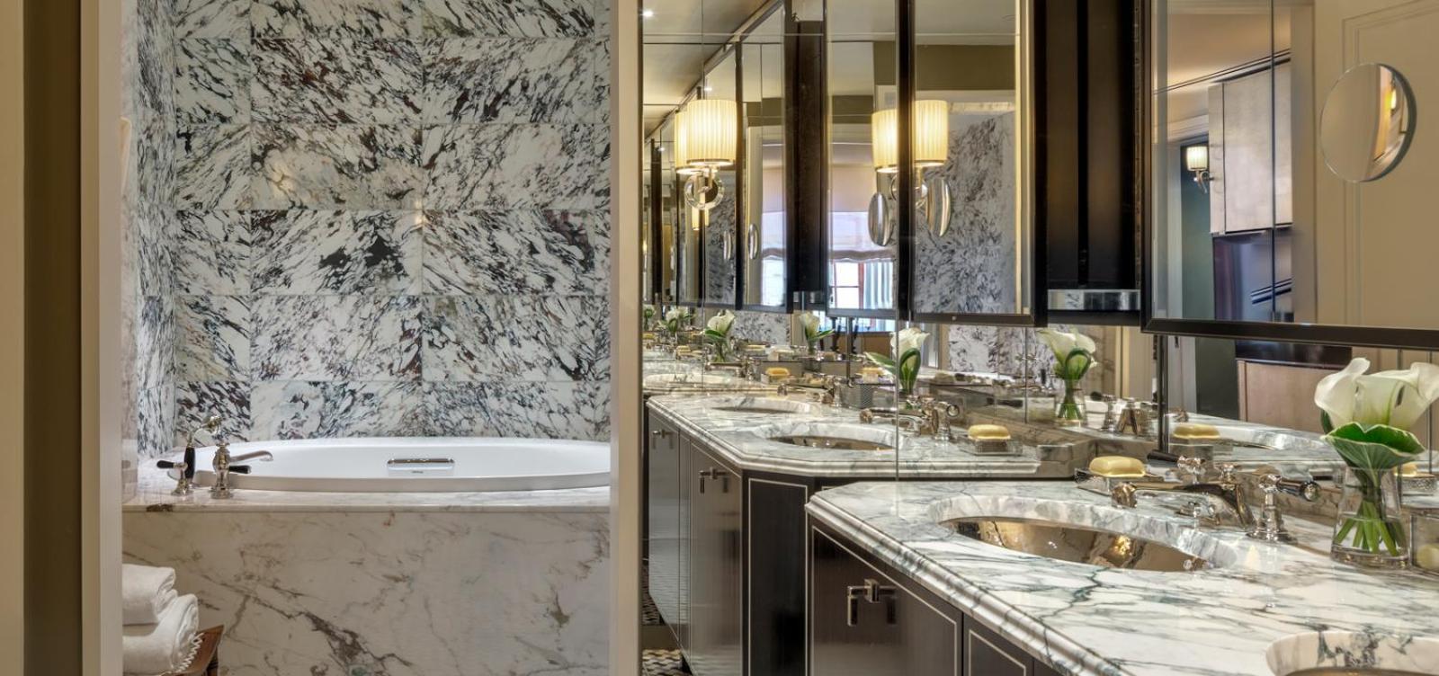 The Carlyle, A Rosewood Hotel New York Dış mekan fotoğraf